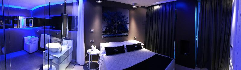 吾之唯一度假酒店 奥斯图尼 外观 照片